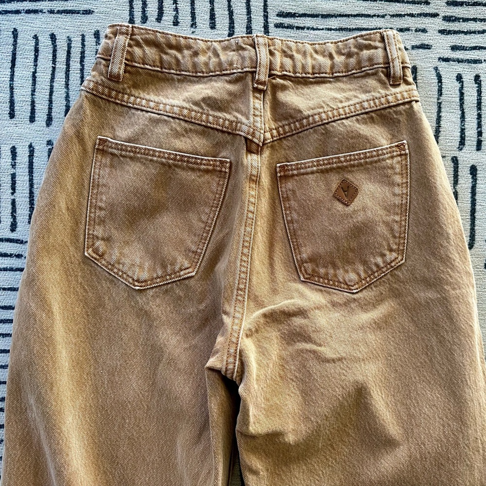 Women’s Abrand Carrie Jeans - Picture 6 of 7
